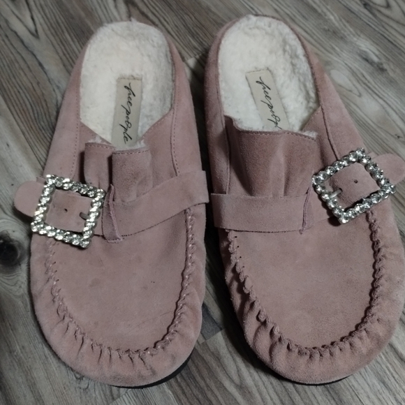 Free People Shearling After Riding Mules Frost Pink Size 9.5 - Picture 1 of 5